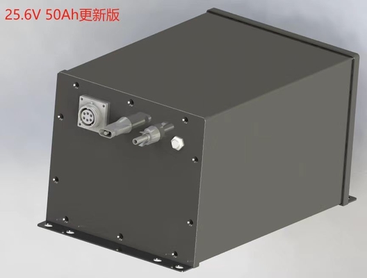 リチウムソーラーストリートライト バッテリー 24V 25.6V 50Ah カスタム LiFePO4 バッテリーパック