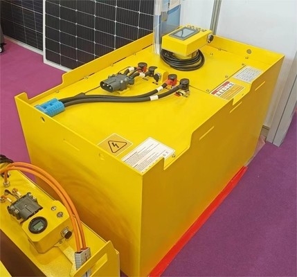 48V 300Ah 電気フォークリフトリフトトラック用のカスタマイズされたLFPリチウムバッテリー